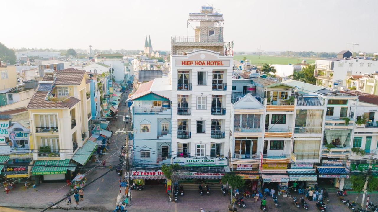 Hiep Hoa Hotel Chau Doc Exteriör bild