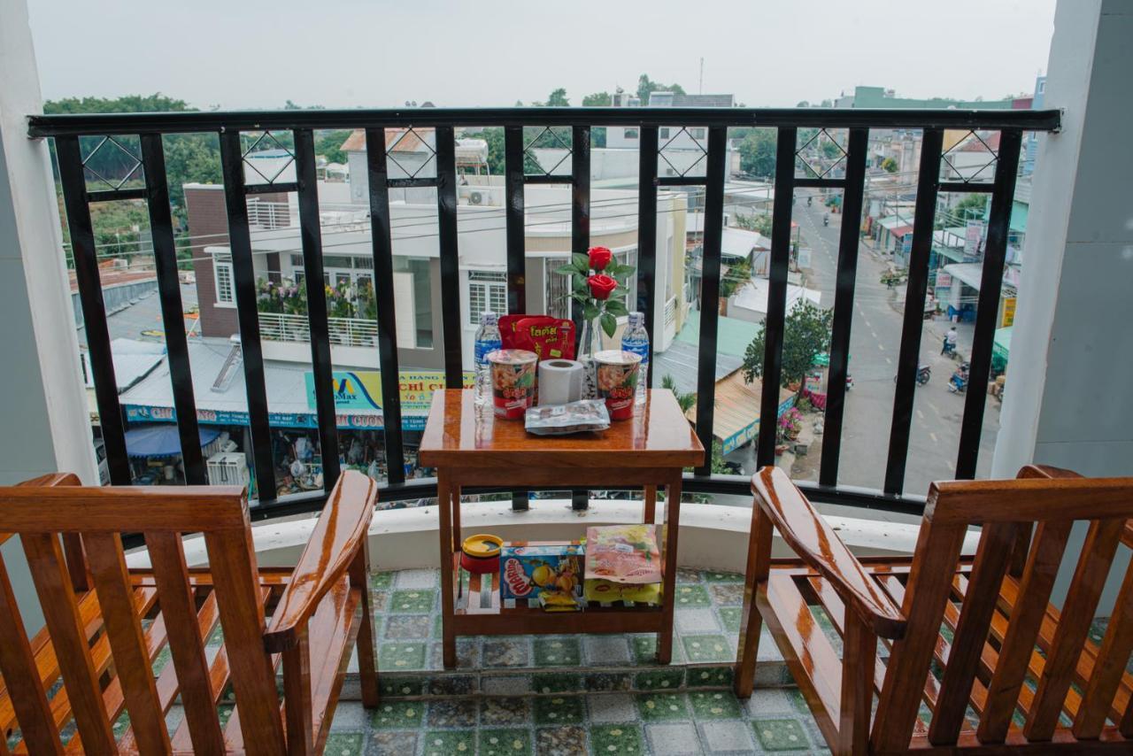 Hiep Hoa Hotel Chau Doc Exteriör bild