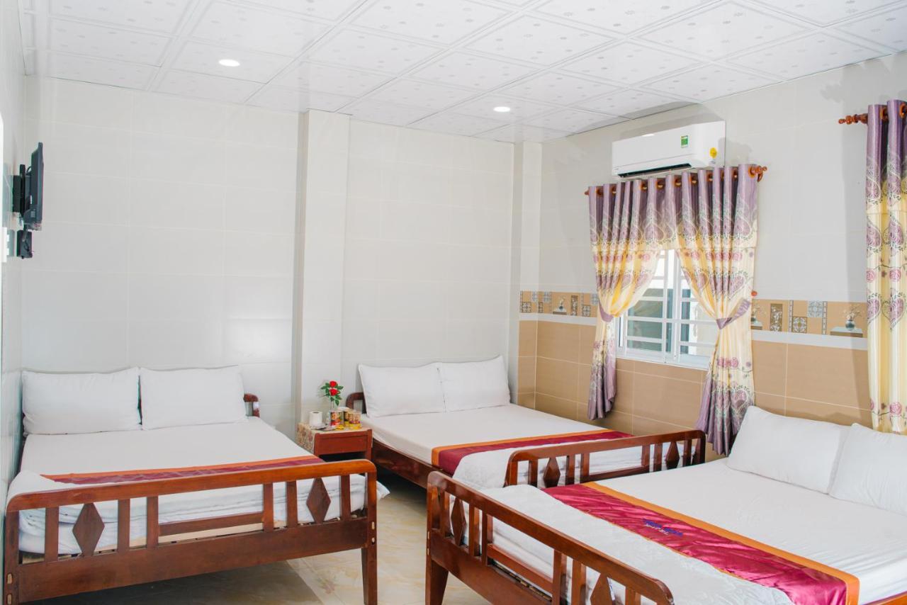 Hiep Hoa Hotel Chau Doc Exteriör bild